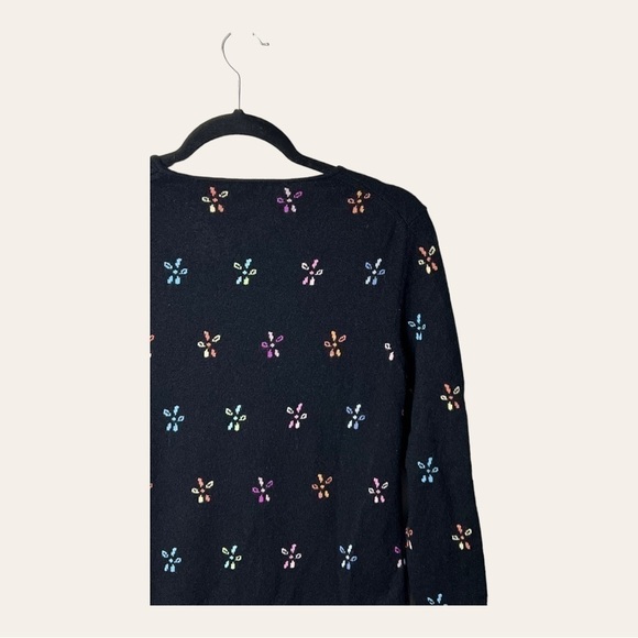 0046. TALBOTS LONG SLEEVE TOP 100% CASHMERE‎ BLACK WITH MULTI COLOR FLOWERS - Picture 7 of 9